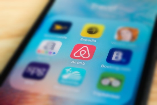 Airbnb in Talks to Buy China Rival Xiaozhu